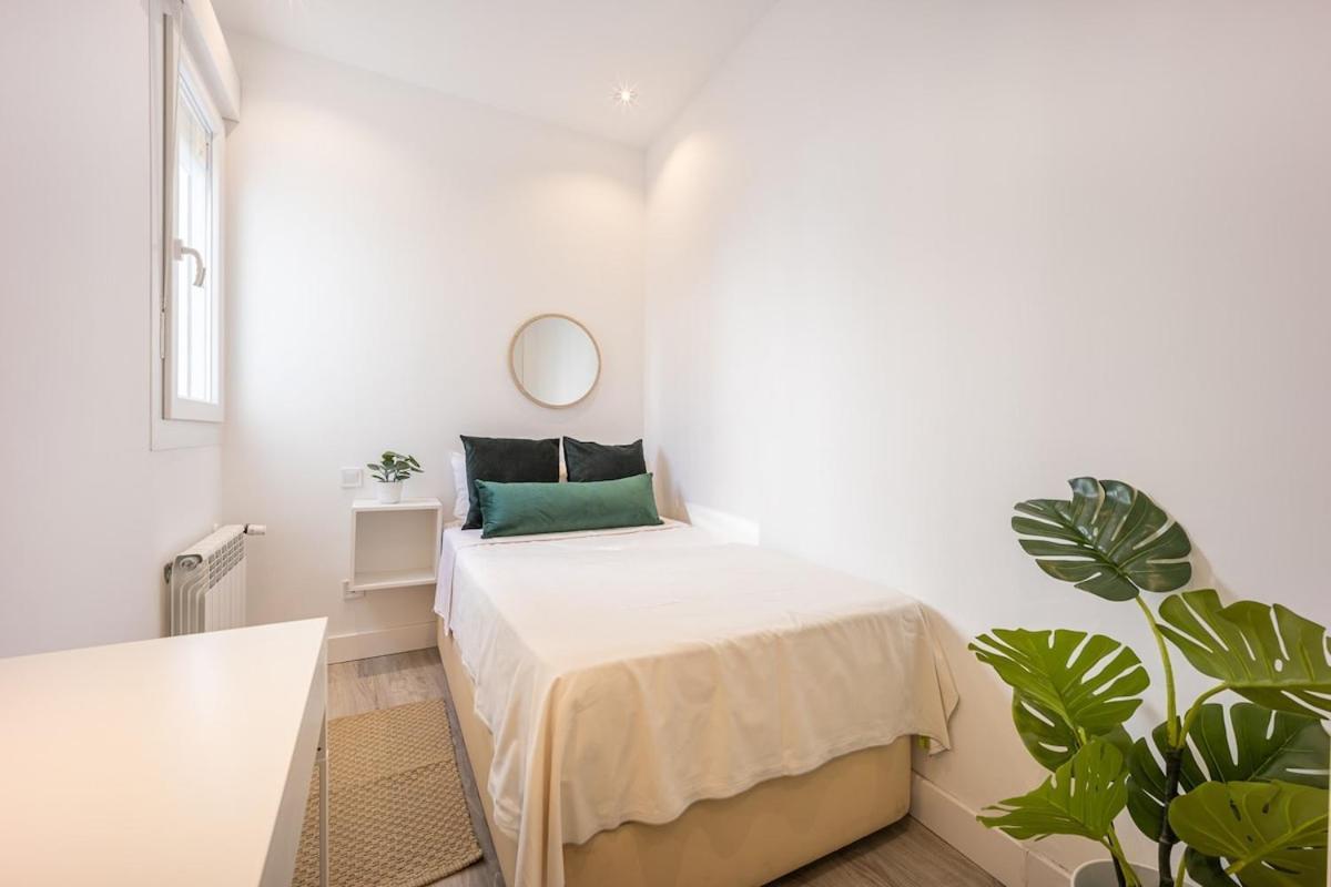 Appartement Apartamento Con Vistas En Lavapies à Madrid Extérieur photo